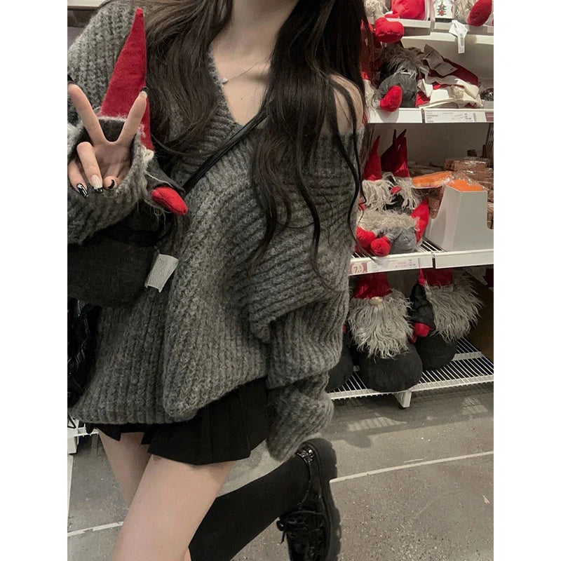 Idle Style Gray Loose V-neck Sweater Women's Autumn and Winter New French Gentle High-Grade Mid-Length Knitted Pullover